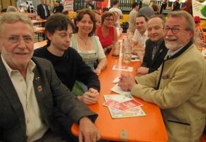 Ein Teil der SPD-Mitglieder am Ende der Maikundgebung 2012